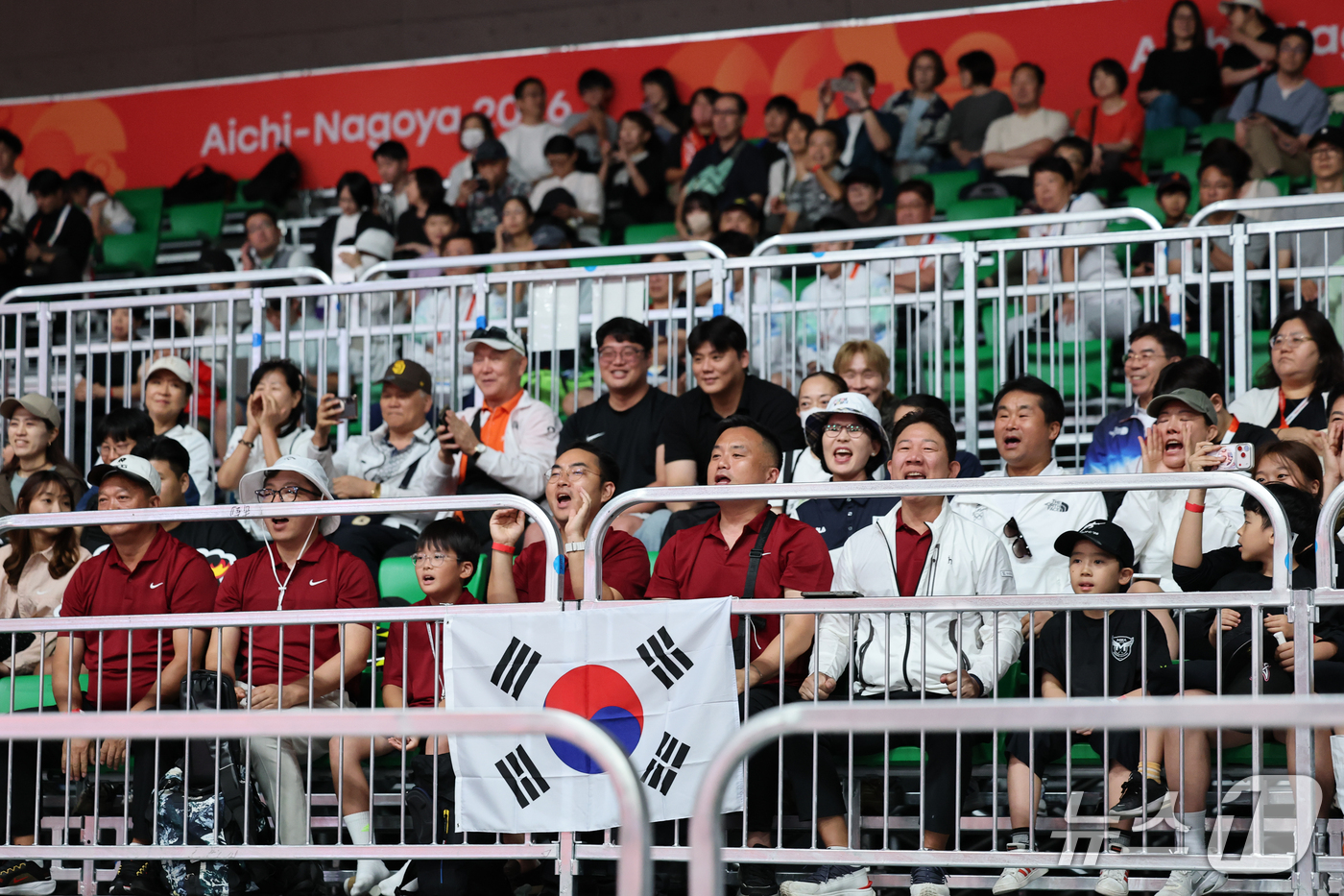 (도코나메=뉴스1) 안은나 기자 = 대한민국 이광현이 21일 일본 아이치 스카이 엑스포홀에서 열린 2026 아이치·나고야 아시안게임 펜싱 남자 플리뢰 개인전 준준결승에서 카자흐스탄 …