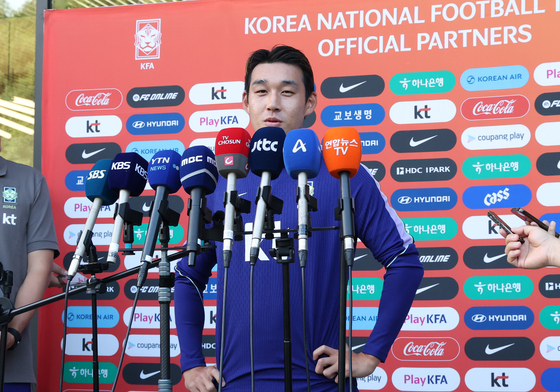 각오 밝히는 송민규