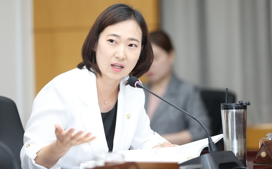 박윤경 구미시의원 "4자녀 이상 '초 다자녀' 차등 지원 체계 마련해야"