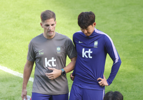 손흥민, 모레노호 데뷔전 출격…정승원·송민규도 선발 기회