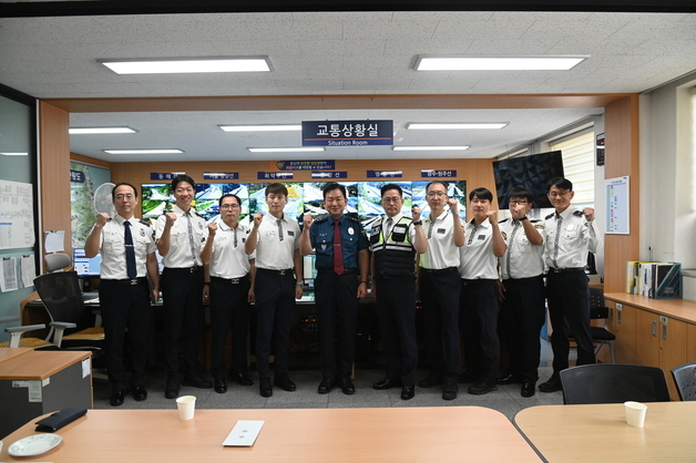 추석 연휴 서울~강릉 귀성 7시간…경찰, 고속도로 특별 교통관리