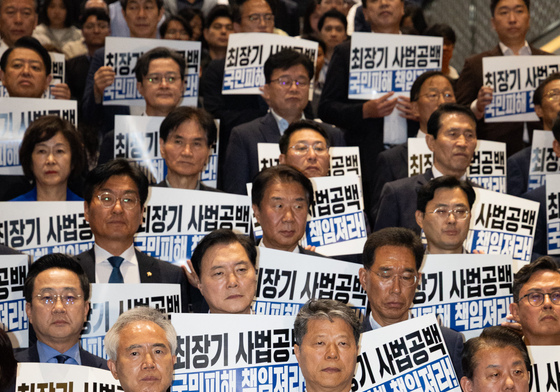 김민석 더불어민주당 대표, 조희대 대법원장 규탄 발언