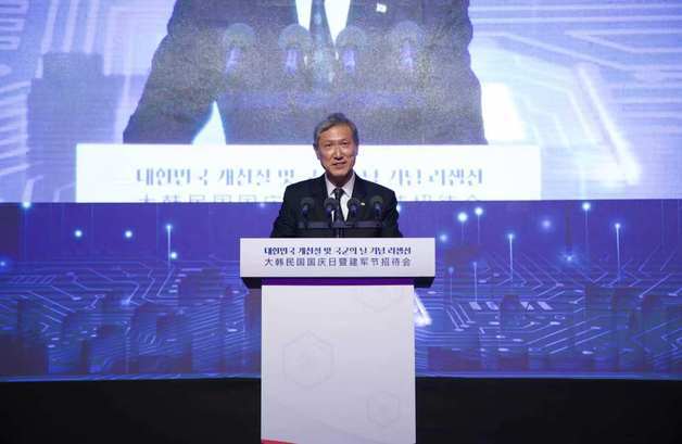 주중韓대사관, 개천절·국군의 날 리셉션 개최…류빈 中부장조리 참석