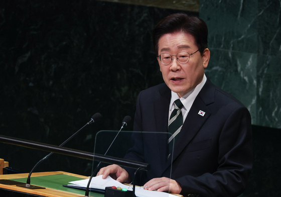 李대통령 "北과 소통 복원·국제무대 협력…북미대화 길 여는 데 온 힘"
