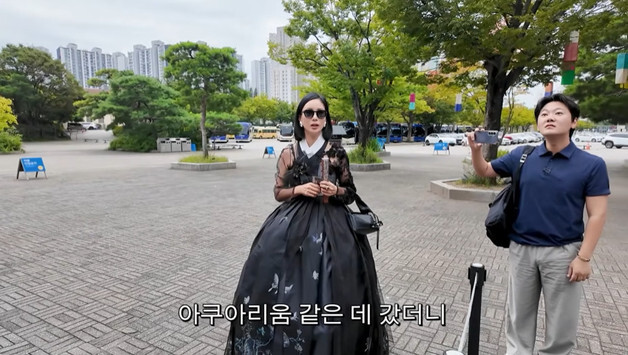 '53세' 고소영, 경로 우대받았던 일화 고백 "1972년생부터 할인…현타 왔었다"