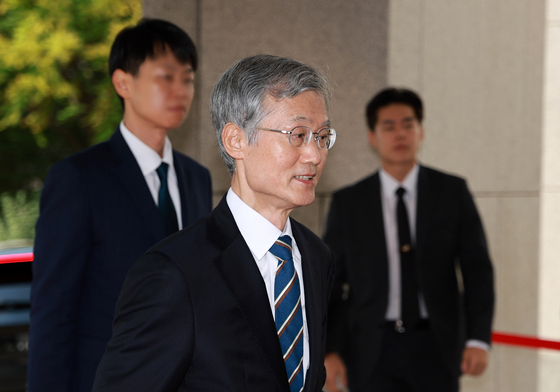 조희대 대법원장 출근길