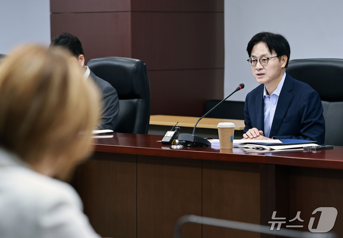(서울=뉴스1) = 김정관 산업통상부 장관이 23일 오전 서울 종로구 한국무역보험공사에서 열린 제6차 자원안보협의회에서 모두발언을 하고 있다. (산업통상부 제공. 재판매 및 DB …