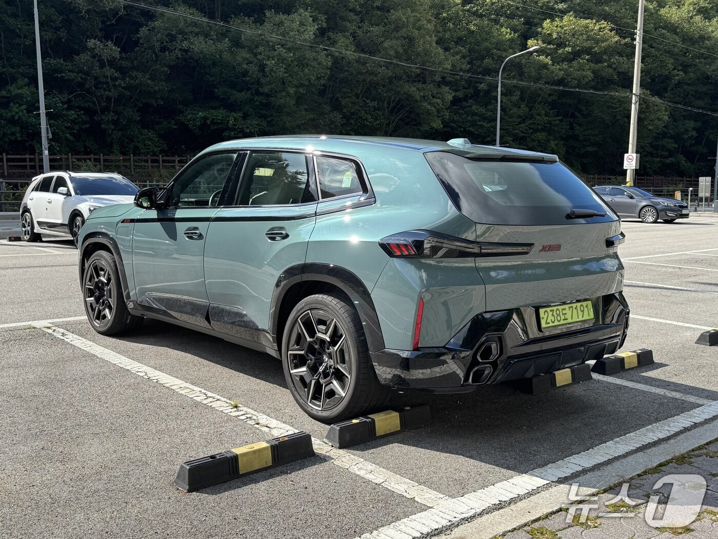 본문 이미지 - BMW XM 레이블 ⓒ 뉴스1 박종홍 기자