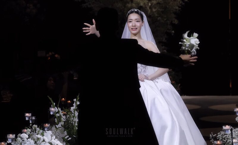 본문 이미지 - 류화영 인스타그램