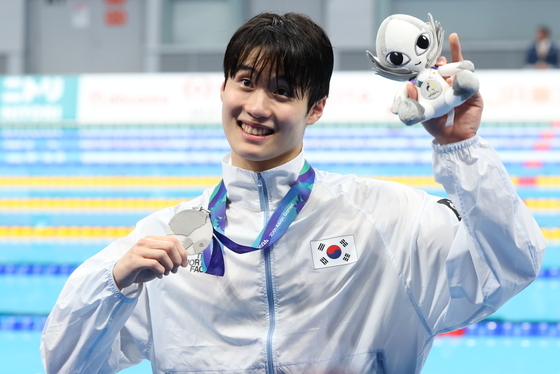 황선우, 자유형 200m 銀…혼성 혼계영 400m 한국新(종합)[AG]