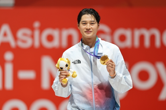 오상욱 '금빛 미소'