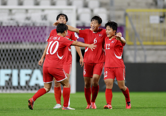 '2연패 도전' 북한, 준결승서 콜롬비아 3-0 완파…결승 진출