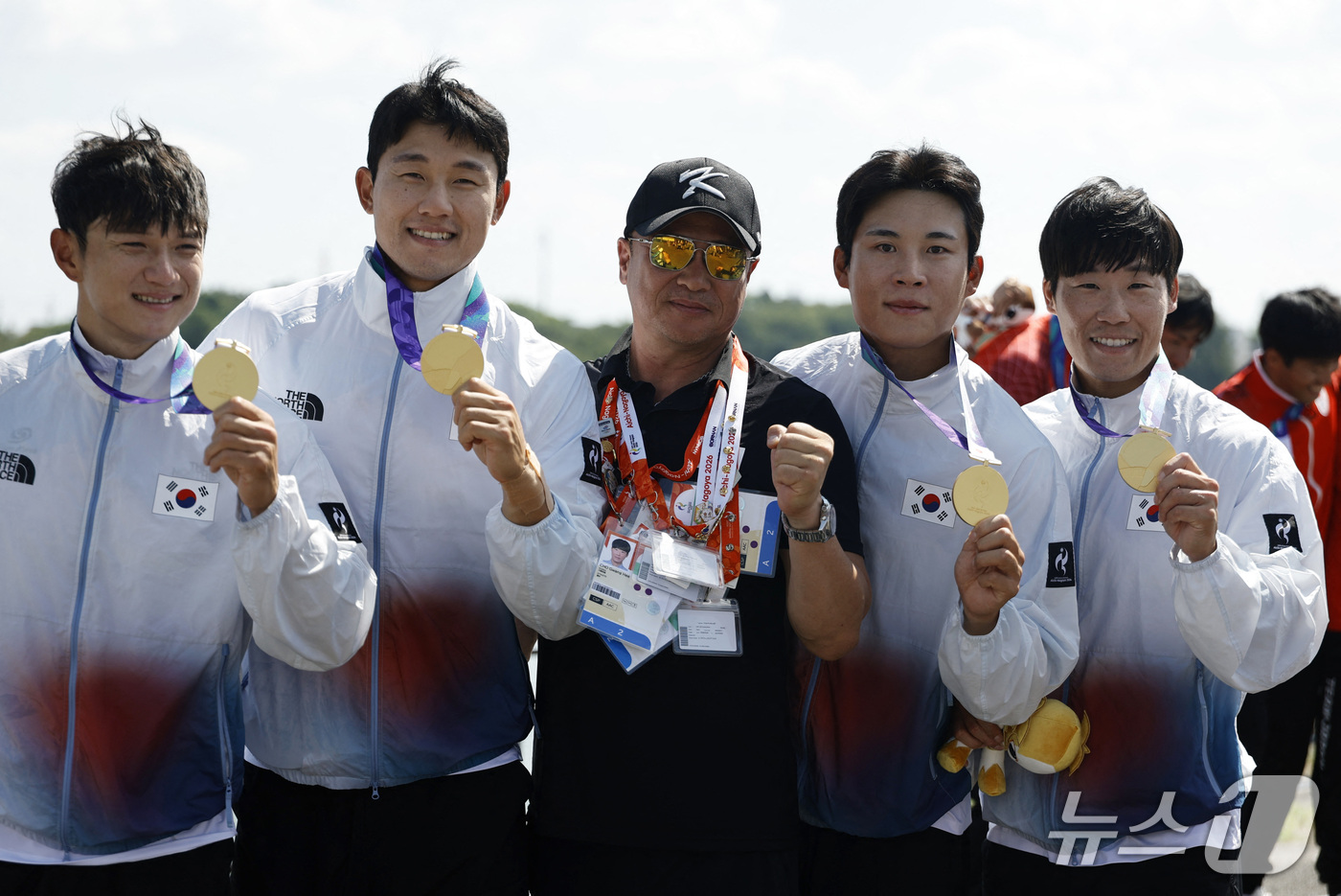 (로이터=뉴스1) = 한국 조광희, 김효빈, 장상원, 최민규가 24일 일본 아이치 미요시 호수 카누 코스에서 열린 2026 아이치·나고야 아시안게임 카누 남자 카약 4인승 500m …