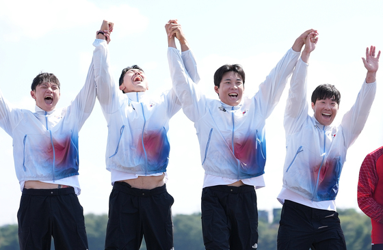 韓 카누, 금빛 물살… 8년 만에 AG 金