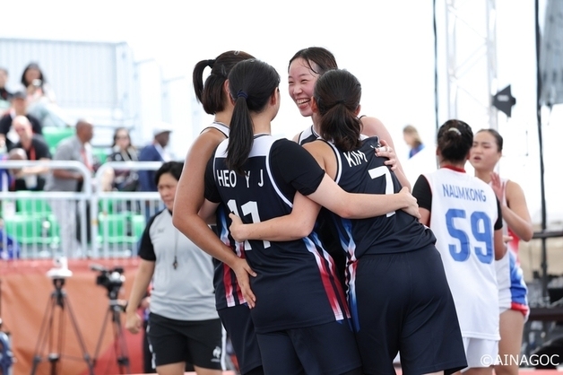 여자 3X3 농구, 준결승서 일본에 8-19 완패…동메달 결정전으로[AG]