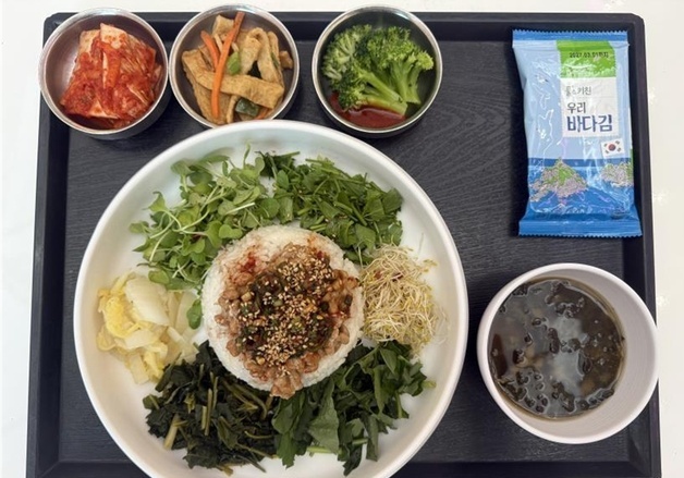 고속도로 휴게소에서 지역 대표 '저탄소 한 끼' 맛보세요