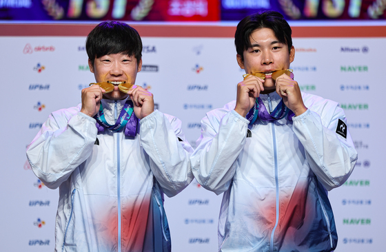 '카누 2관왕'에도 웃지 못한 조광희·김효빈 "기쁨보다 설움"[AG]
