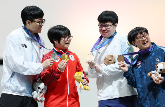 화기애애한 뿌요뿌요 메달리스트들