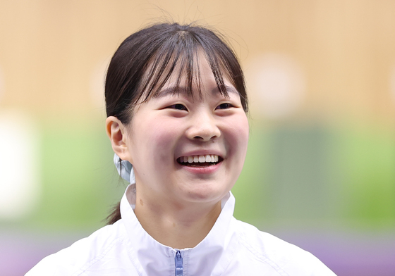 김지은 '환한 미소'