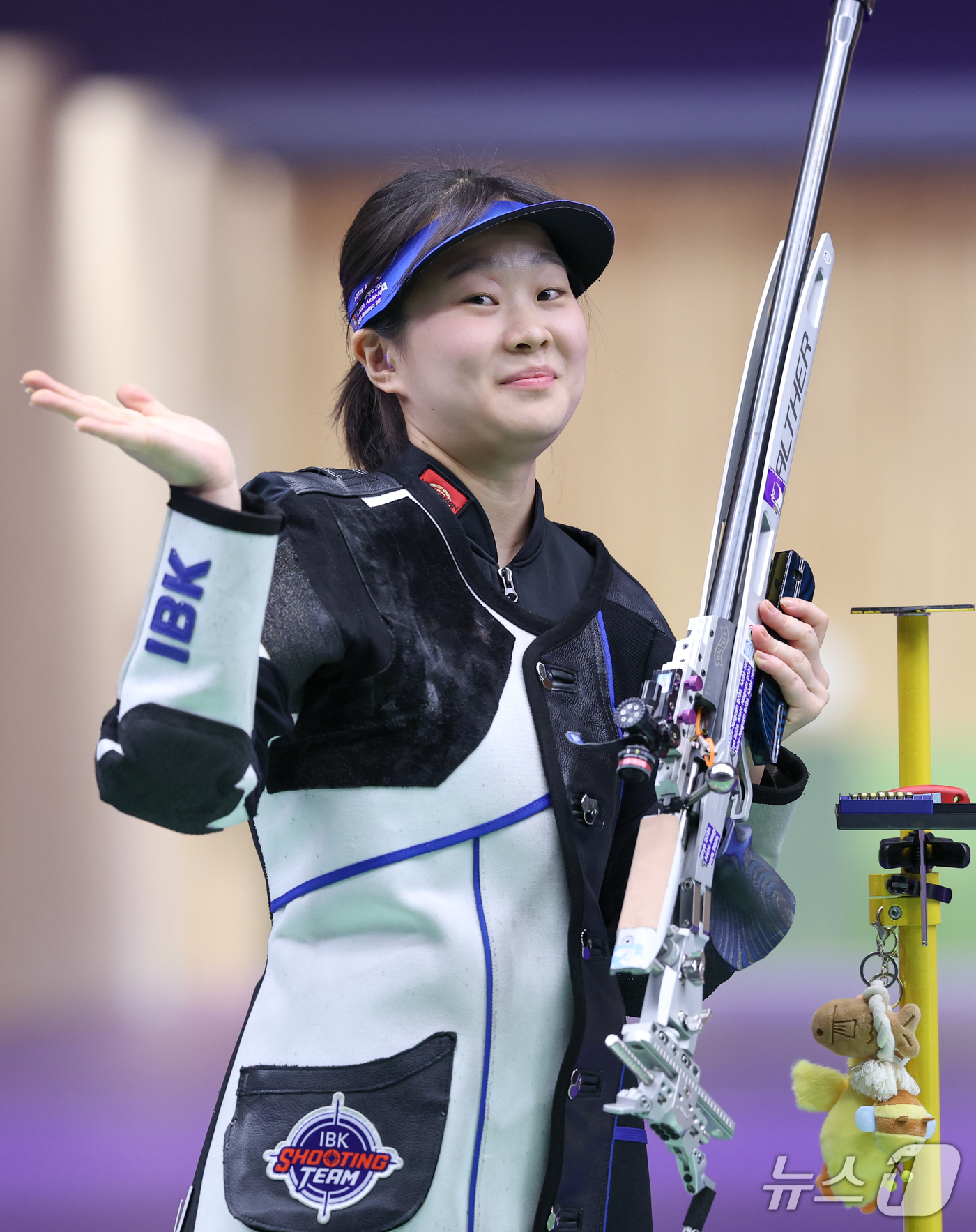 (도요타=뉴스1) 안은나 기자 = 대한민국 김지은이 26일 일본 아이치현 사격장에서 열린 2026 아이치·나고야 아시안게임 사격 여자 50m 소총 3자세 개인전 결선에서 동메달을 …