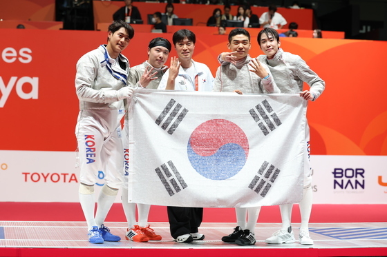 오상욱 대역전 '금빛 찌르기'…여자농구는 12년 만에 정상(종합)[AG]