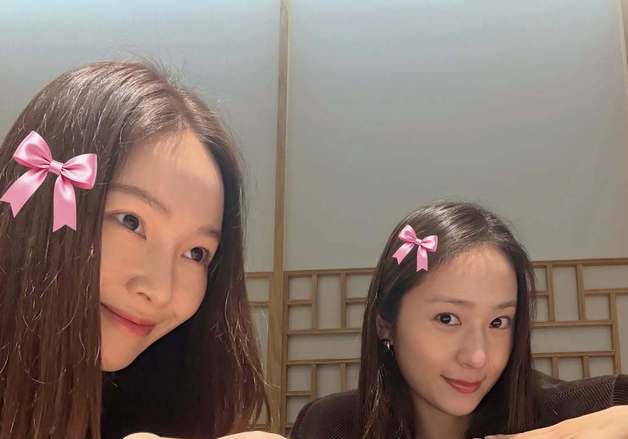 제시카·크리스탈, 똑 닮은 미모의 정자매 "추석엔 가족" [N샷]