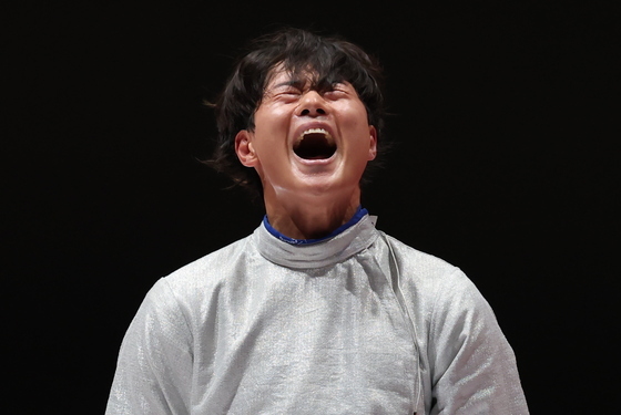 벼랑 끝 '금빛 찌르기'…오상욱, 후배들에게 "내가 해줄게"[AG]