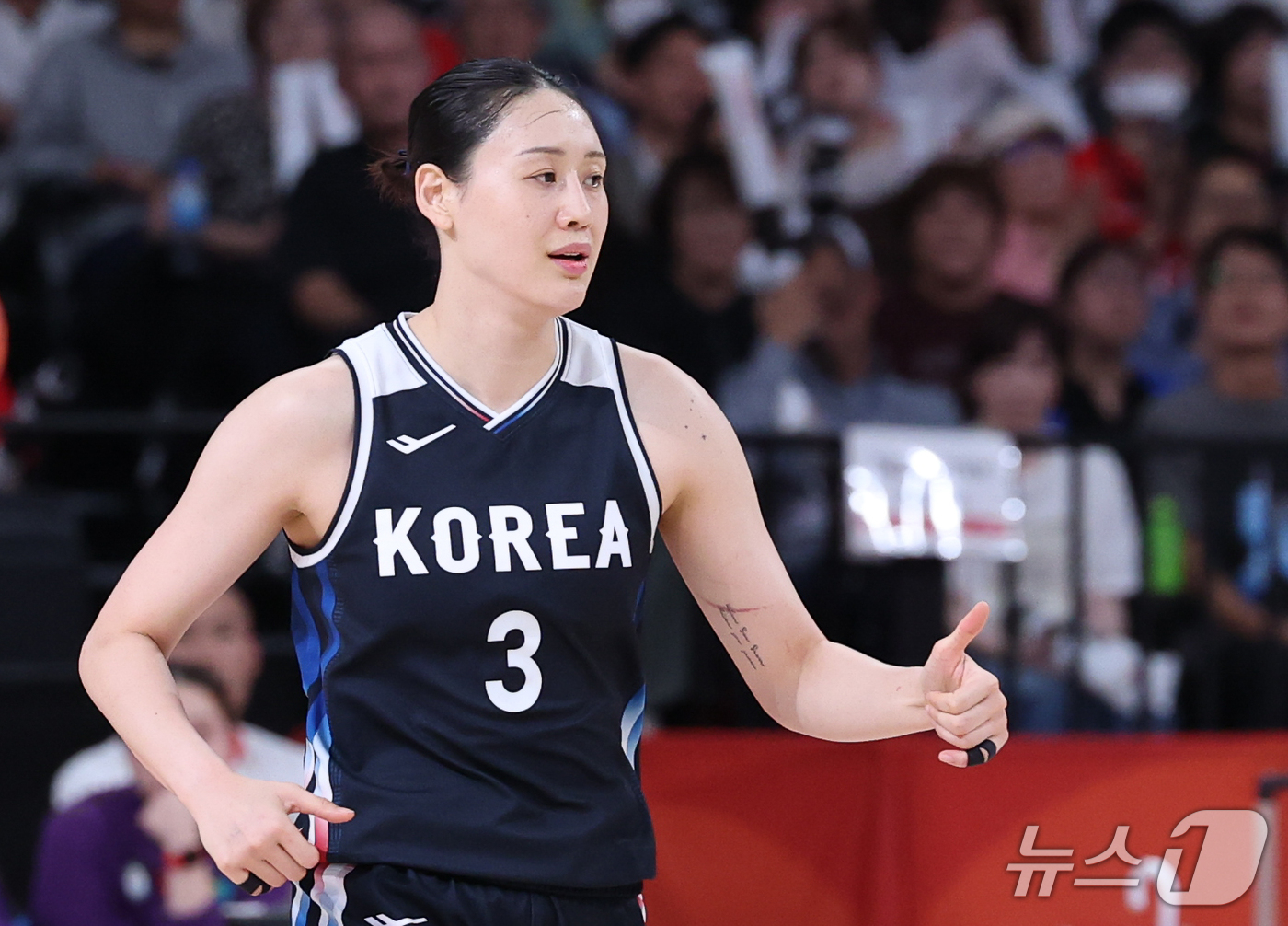 (나고야=뉴스1) 안은나 기자 = 26일 일본 나고야 아이치 인터내셔널 아레나에서 열린 2026 아이치·나고야 아시안게임 여자농구 결승전 대한민국과 일본의 경기, 한국 강이슬이 슛 …