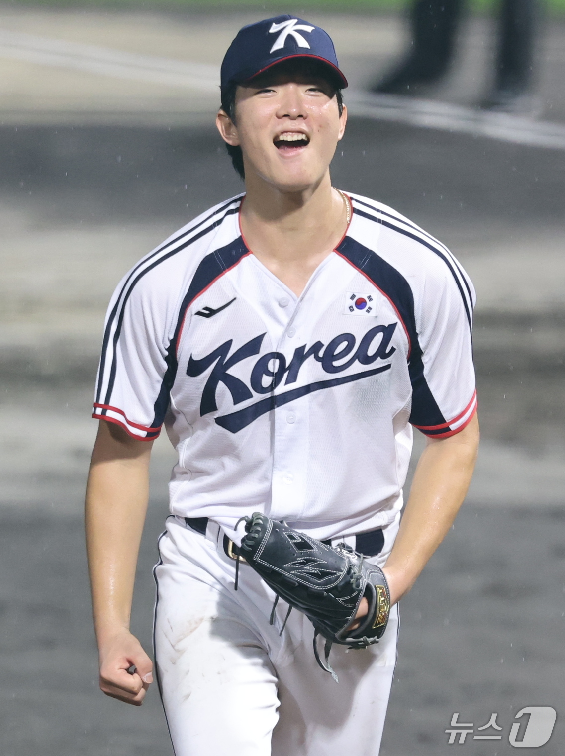 (도요하시=뉴스1) 김도우 기자 = 26일 오후 일본 아이치현 도요하시 시민구장에서 열린 2026 아이치·나고야 아시안게임 야구 슈퍼라운드 2차전 대한민국과 중국의 경기 4회초 이 …