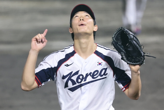 최민석 '좋았어'