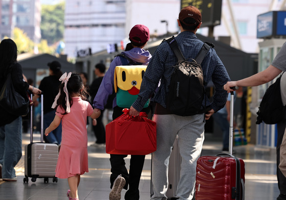 '고향의 정 듬뿍 안고'