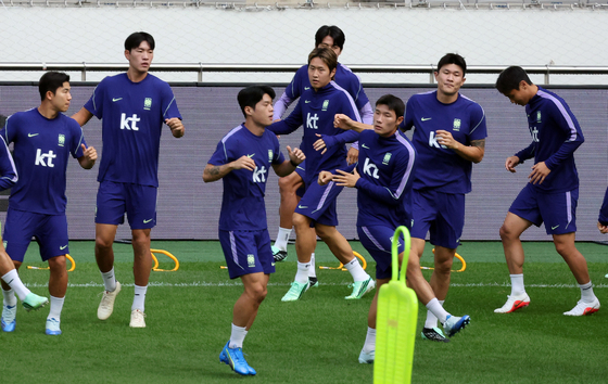 훈련하는 대한민국 축구대표팀
