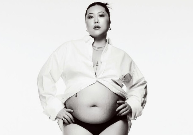 '명예영국인' 백진경, 속옷만 입은 만삭 화보 "106kg…못 할 거 없다"