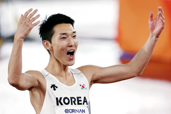 2m18 성공한 우상혁