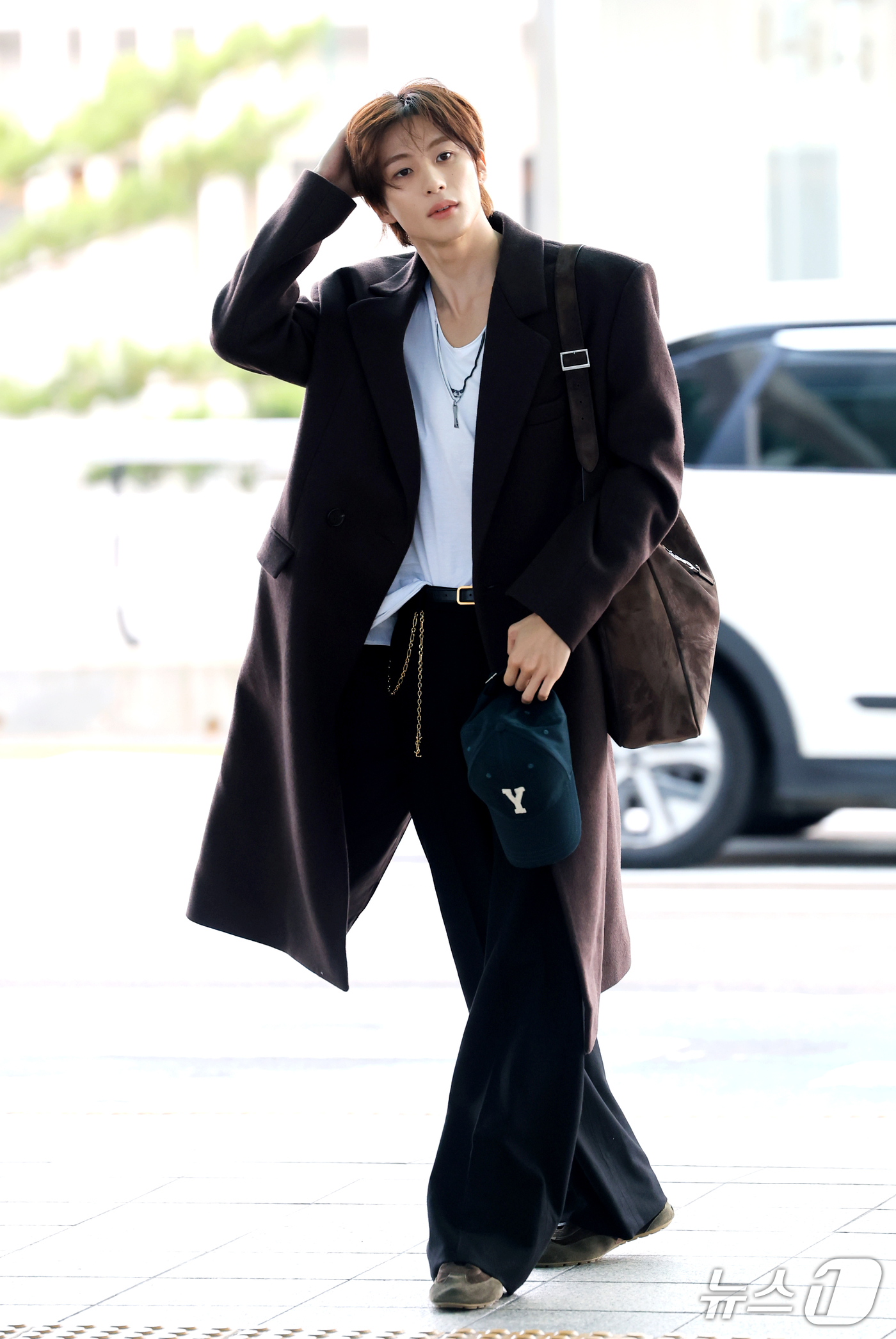 (인천공항=뉴스1) 권현진 기자 = 라이즈 앤톤이 해외 일정을 위해 28일 인천국제공항을 통해 프랑스 파리로 출국하고 있다. 2026.9.28/뉴스1