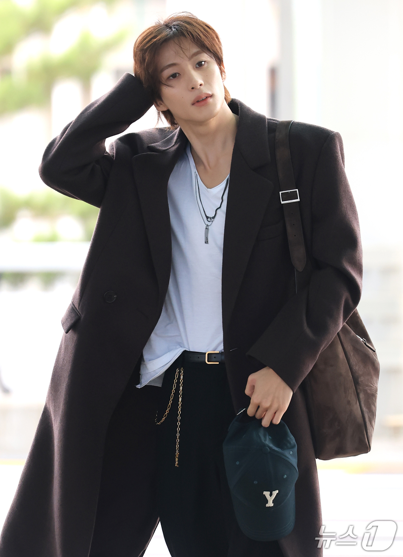 (인천공항=뉴스1) 권현진 기자 = 라이즈 앤톤이 해외 일정을 위해 28일 인천국제공항을 통해 프랑스 파리로 출국하고 있다. 2026.9.28/뉴스1