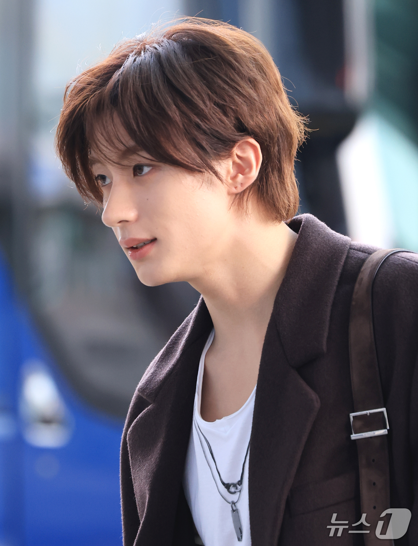 (인천공항=뉴스1) 권현진 기자 = 라이즈 앤톤이 해외 일정을 위해 28일 인천국제공항을 통해 프랑스 파리로 출국하고 있다. 2026.9.28/뉴스1