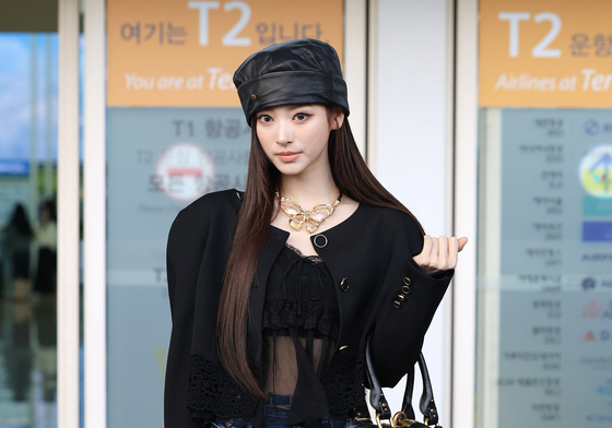 미야오 안나, 인형이 따로없네