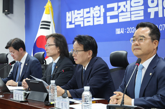 당정 "17개 업종 상습 담합자 등록 취소 및 영업정지 추진"