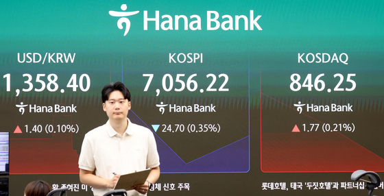 환율 1357원대 출발…중동 불안에도 엔화 강세에 '상고하저' 전망