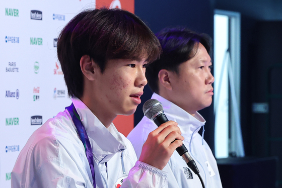 금메달 소감 밝히는 강준이