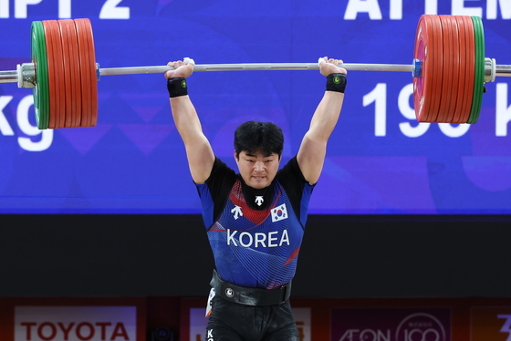 역도 김성민, 351kg 기록으로 마무리