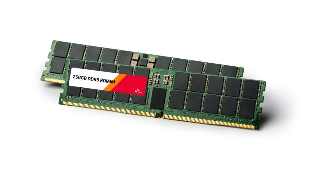 본문 이미지 - SK하이닉스가 생산 중인 DDR5 RDIMM.(SK하이닉스 제공)/뉴스1