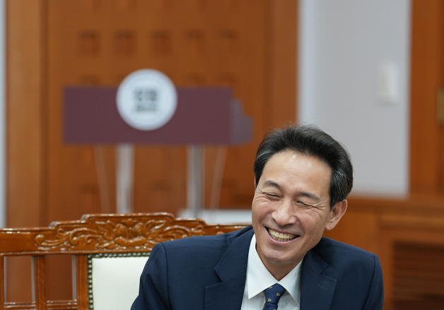 우상호 강원특별자치도지사 17억9098만원…전년보다 3억5710만원↓