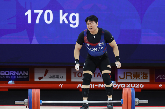 역도 간판 원종범, 인상 170kg 실패로 실격