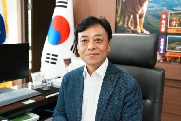 당선 3개월 만에 72억→349억…최기영 봉화군수 재산 '급증' 왜?
