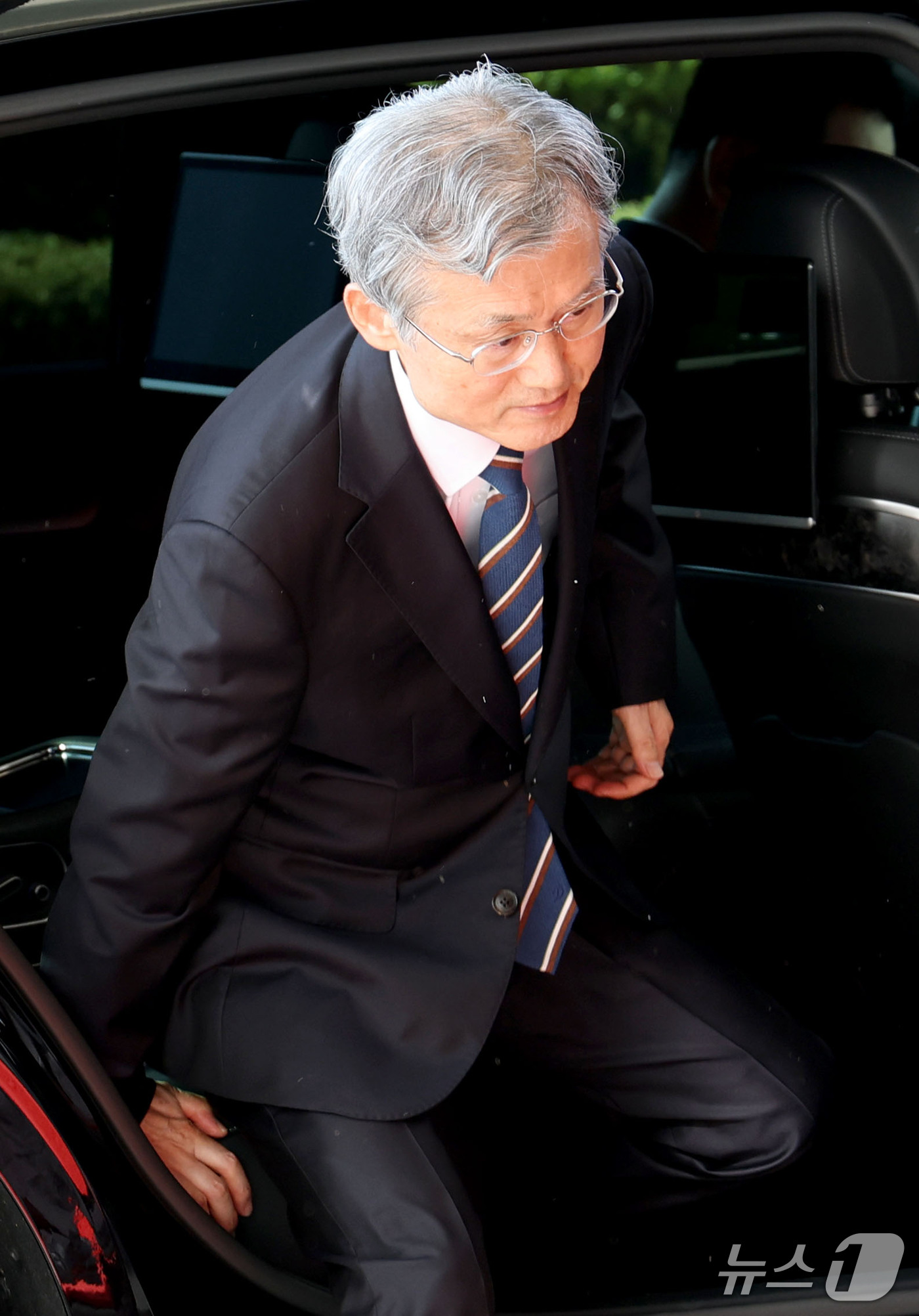 (서울=뉴스1) 이광호 기자 = 조희대 대법원장이 29일 오전 서울 서초구 대법원으로 출근하고 있다.  2026.9.29/뉴스1