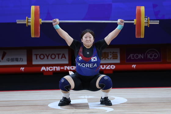 인상 1차 시기 도전하는 전희수