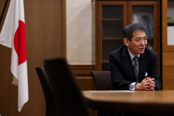 日 환율수장, 엔저 재차 경고…"미·일 메시지 액면 그대로 받아야"