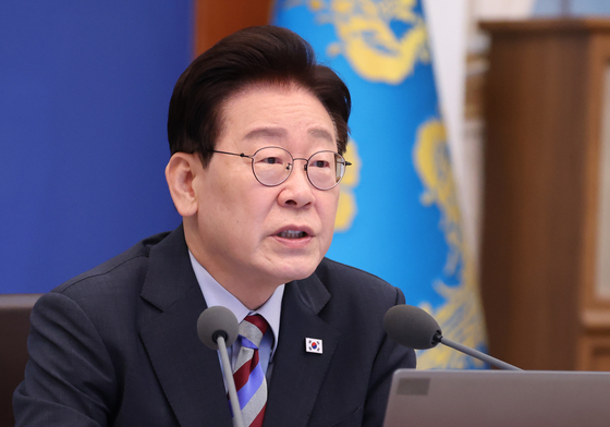 李대통령, DMZ 지뢰사고에 "신속·철저 조사…근거 없는 음모론 없어야"